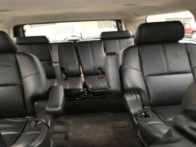 2011 GMC Yukon XL 4x4 SLT 1500 4dr SUV